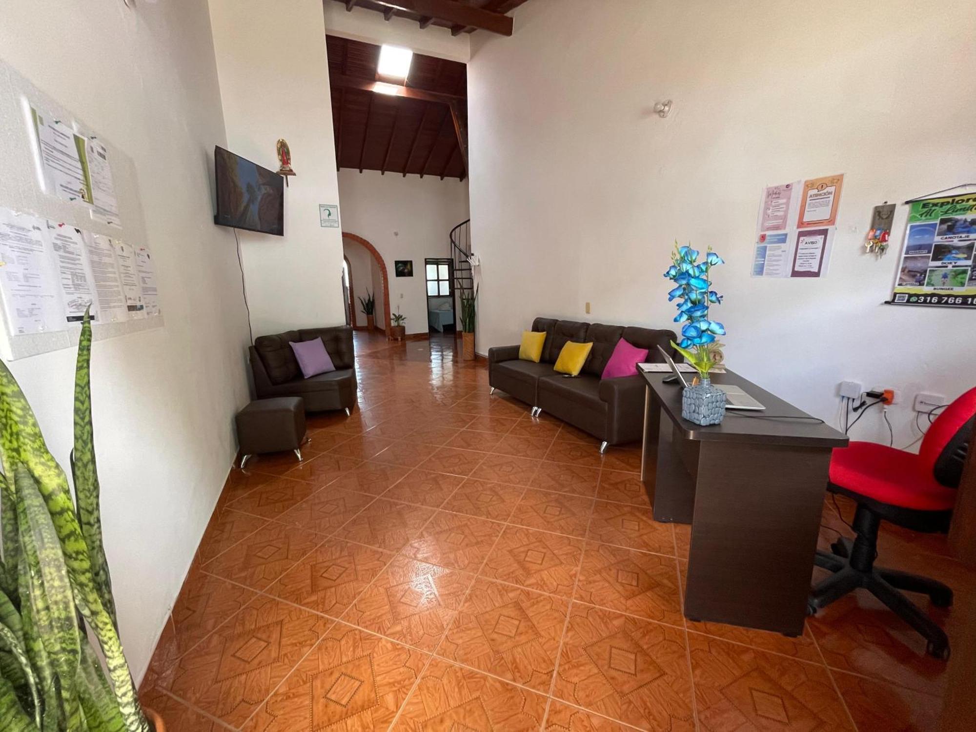 Hostel La Hormiga Barichara Bagian luar foto